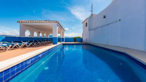 Casa Alejandro Almachar by Ruralidays Almachar
